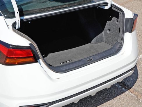 Used 2021 Nissan Altima 2.5 S image 13