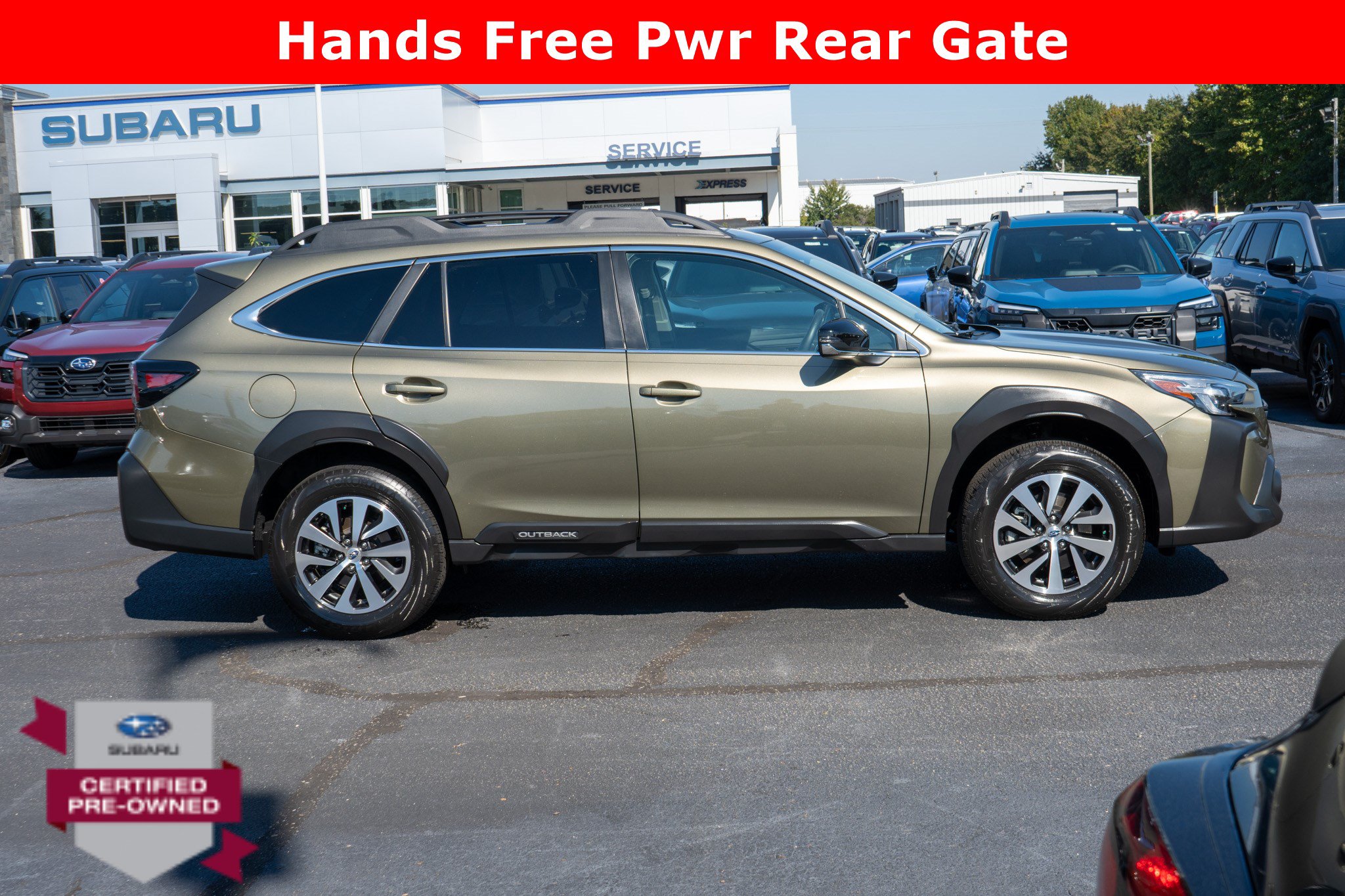Certified 2024 Subaru Outback Premium AWD/4WD image 2