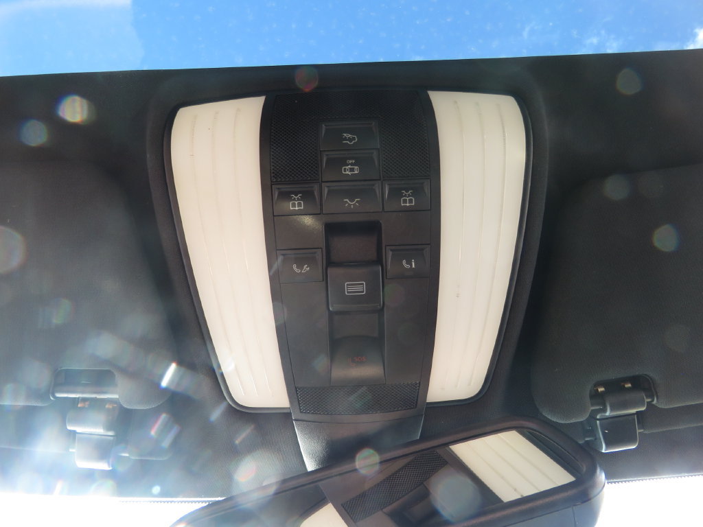 Used 2013 Mercedes-Benz E 350 4MATIC Sedan image 26