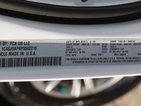 Used 2023 Jeep Wagoneer L 4WD image 77