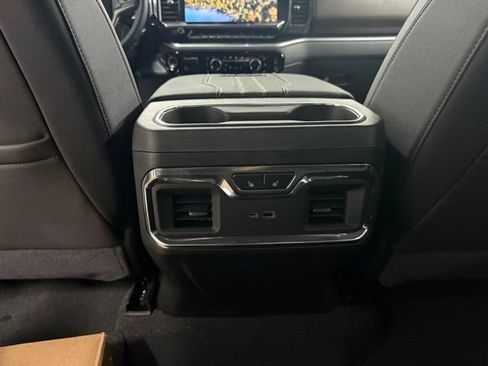 New 2025 Chevrolet Silverado 2500 High Country w/ High Country Premium Package image 18