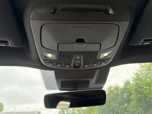Used 2019 Lincoln Navigator L Reserve w/ Cargo Package AWD/4WD image 38