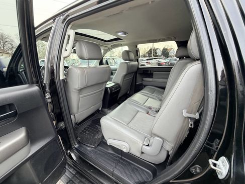 Used 2013 Toyota Sequoia SR5 w/ Premium Pkg image 50