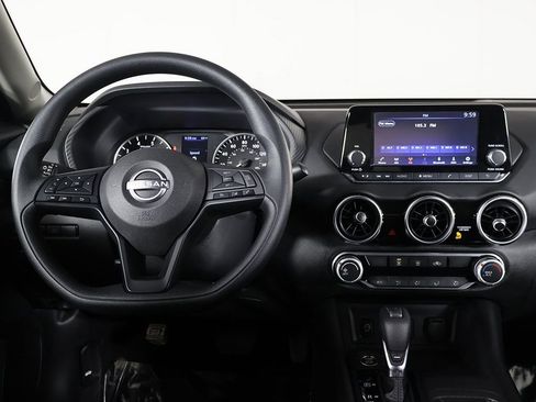 Used 2024 Nissan Sentra S FWD image 26