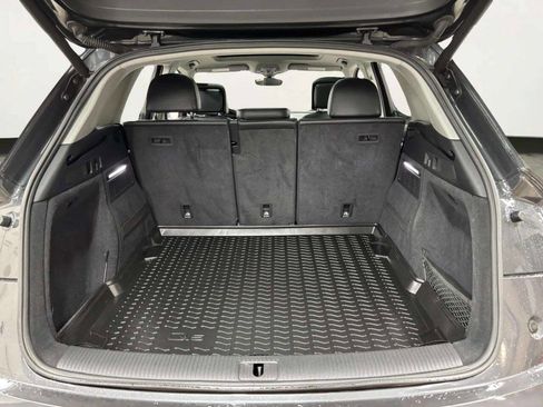 Used 2018 Audi Q5 2.0T Premium Plus w/ Premium Plus Package image 18