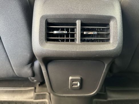 Certified 2020 Chevrolet Equinox LT FWD image 22
