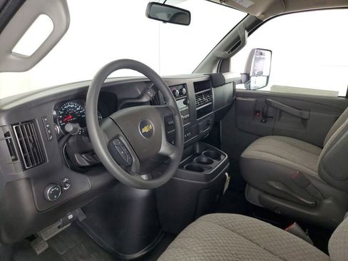 New 2025 Chevrolet Express 3500 w/ Power Convenience Package image 21