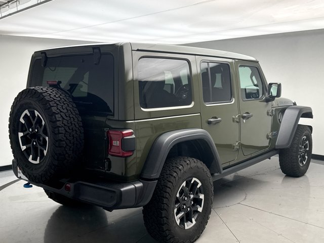 Used 2024 Jeep Wrangler Unlimited Rubicon 4xe w/ Technology Group AWD/4WD image 5