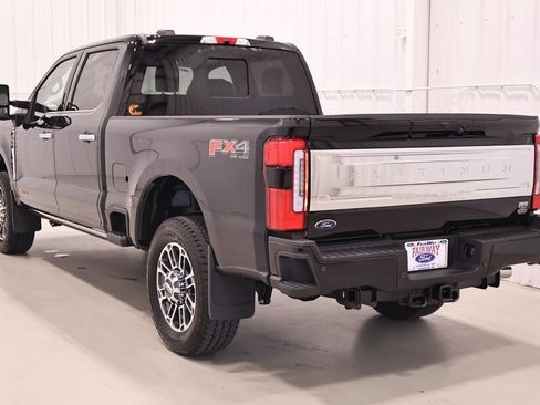 Used 2026 Ford F350 Platinum w/ Platinum Plus Package AWD/4WD image 8