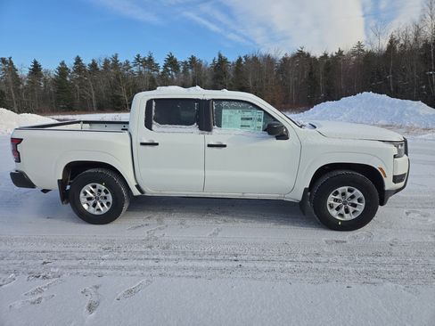 New 2026 Nissan Frontier S image 8