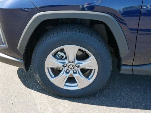 Certified 2025 Toyota RAV4 XLE AWD/4WD image 8