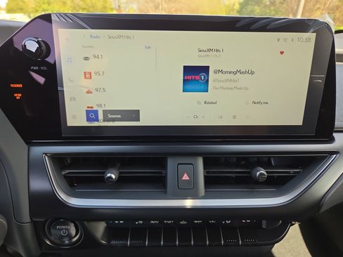 New 2026 Lexus UX 300h AWD image 13