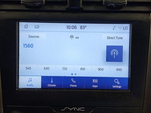 Used 2020 Ford Fusion SE FWD image 25