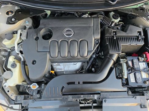Used 2009 Nissan Altima 2.5 S FWD image 36