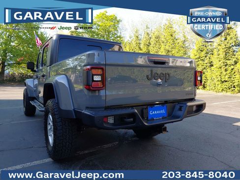 Used 2021 Jeep Gladiator Sport AWD/4WD image 30