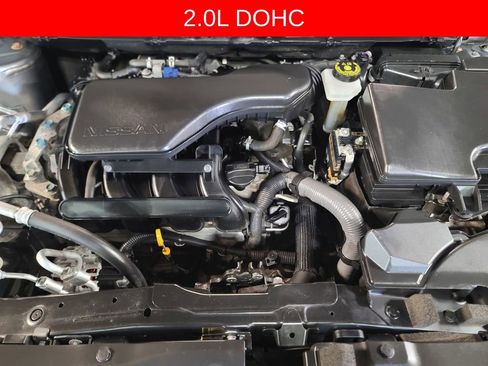 Used 2019 Nissan Rogue Sport S image 9