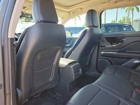 Certified 2023 Lincoln Corsair Reserve w/ Equipment Group 201A AWD/4WD image 15