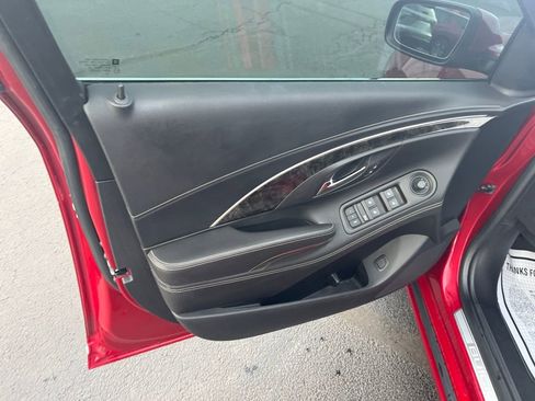 Used 2014 Buick LaCrosse Leather image 17