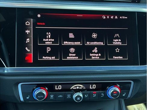 Used 2023 Audi Q3 2.0T Premium image 13