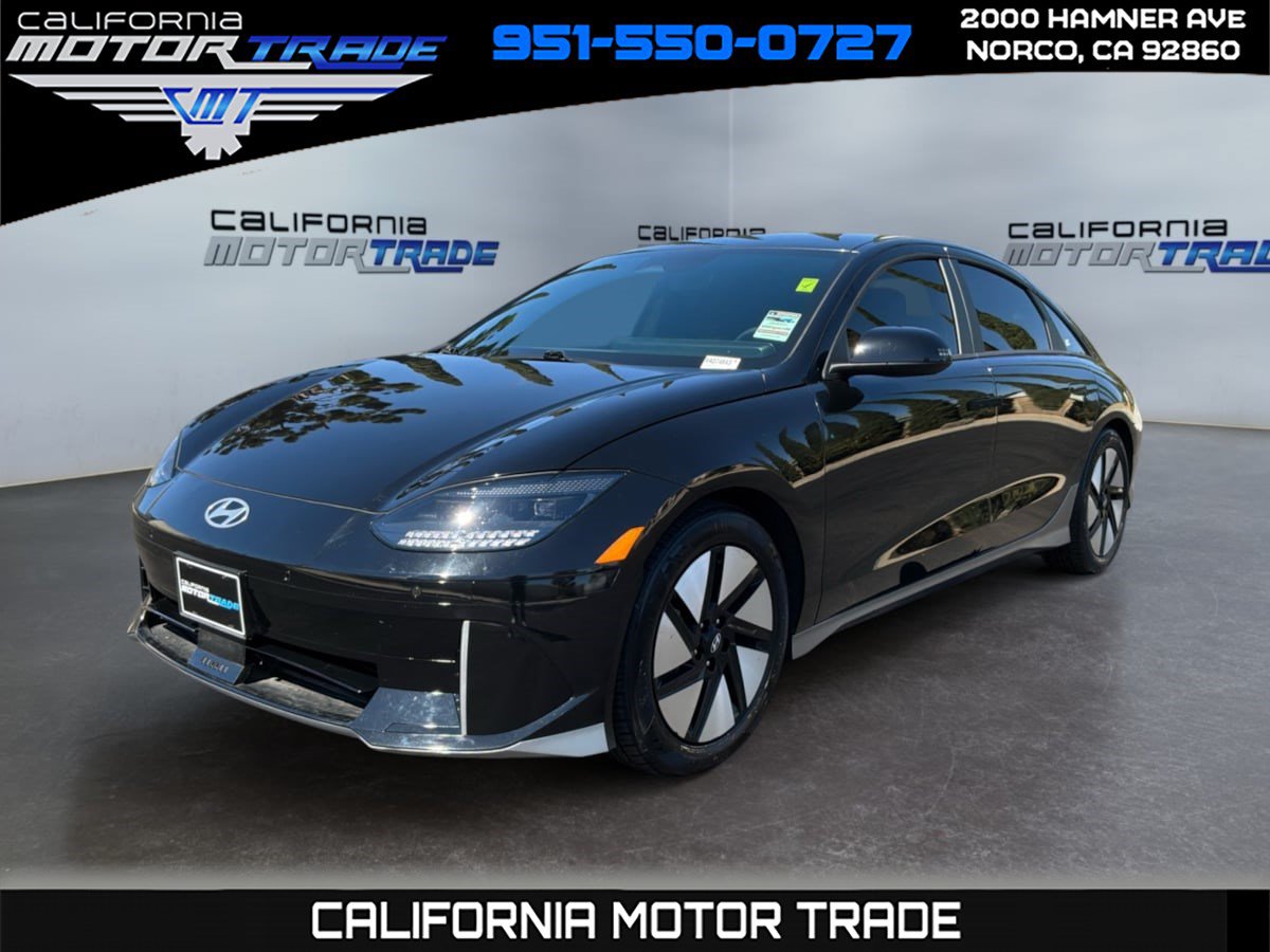 Used 2024 Hyundai Ioniq 6 SE RWD image 1