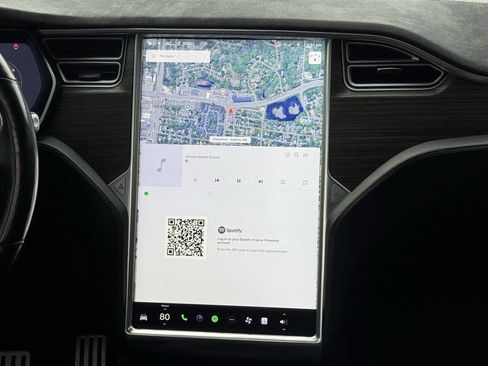 Used 2016 Tesla Model X P90D image 26