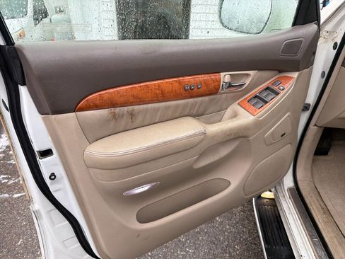 Used 2004 Lexus GX 470 image 13