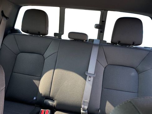 New 2026 GMC Canyon Elevation w/ Convenience Package image 13