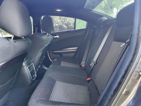 Used 2019 Dodge Charger Scat Pack RWD image 23