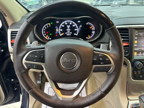 Used 2016 Jeep Grand Cherokee Overland RWD image 29