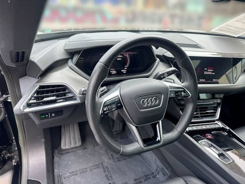 Used 2023 Audi e-tron GT Premium Plus w/ Performance Package AWD/4WD image 12