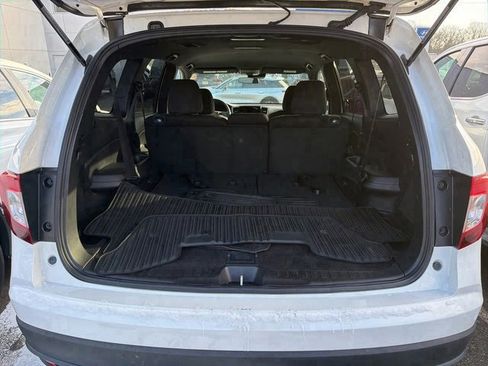 Used 2022 Honda Pilot Sport image 13