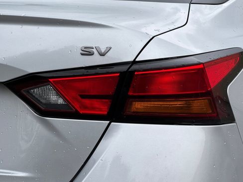 Used 2024 Nissan Altima 2.5 SV image 21