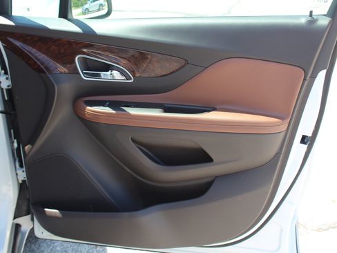 Used 2014 Buick Encore Leather AWD/4WD image 24