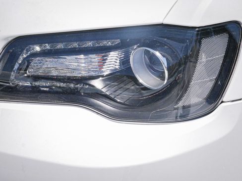 Used 2023 Chrysler 300 S RWD image 6