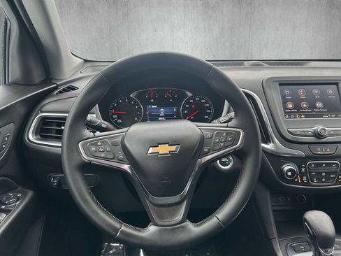 Used 2024 Chevrolet Equinox LT image 12