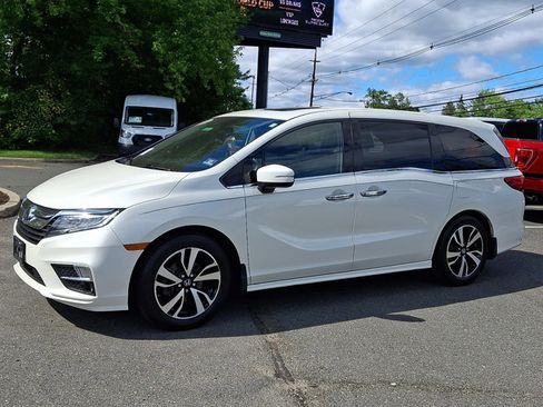 Used 2018 Honda Odyssey Elite image 5