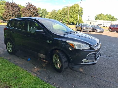 Used 2014 Ford Escape SE AWD/4WD image 3