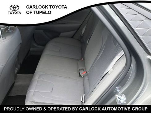 Used 2024 Hyundai Elantra SE image 20