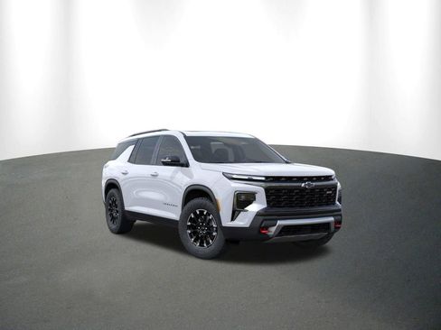 New 2026 Chevrolet Traverse Z71 w/ Driver Confidence Package AWD/4WD image 1