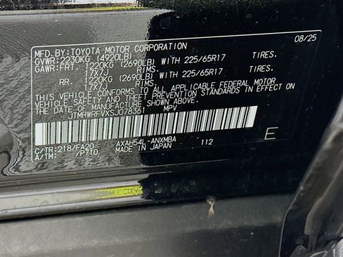 Used 2025 Toyota RAV4 XLE image 12