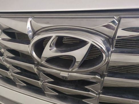 Certified 2024 Hyundai Tucson Limited image 13