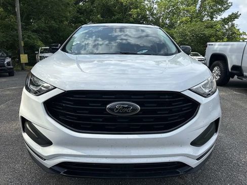 Used 2024 Ford Edge SE w/ Black Appearance Package AWD/4WD image 2
