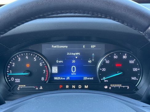 Used 2020 Ford Explorer XLT w/ Equipment Group 202A image 17