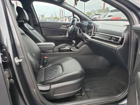 Used 2023 Kia Sportage X-Line AWD/4WD image 18