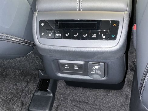 New 2026 Nissan Pathfinder Platinum AWD/4WD image 20