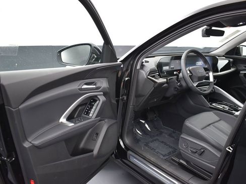 New 2026 Audi Q5 Premium Plus AWD/4WD image 5