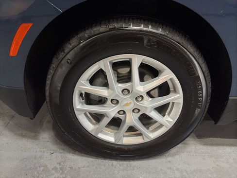 Used 2024 Chevrolet Equinox LS w/ LPO, Floor Liner Package FWD image 9