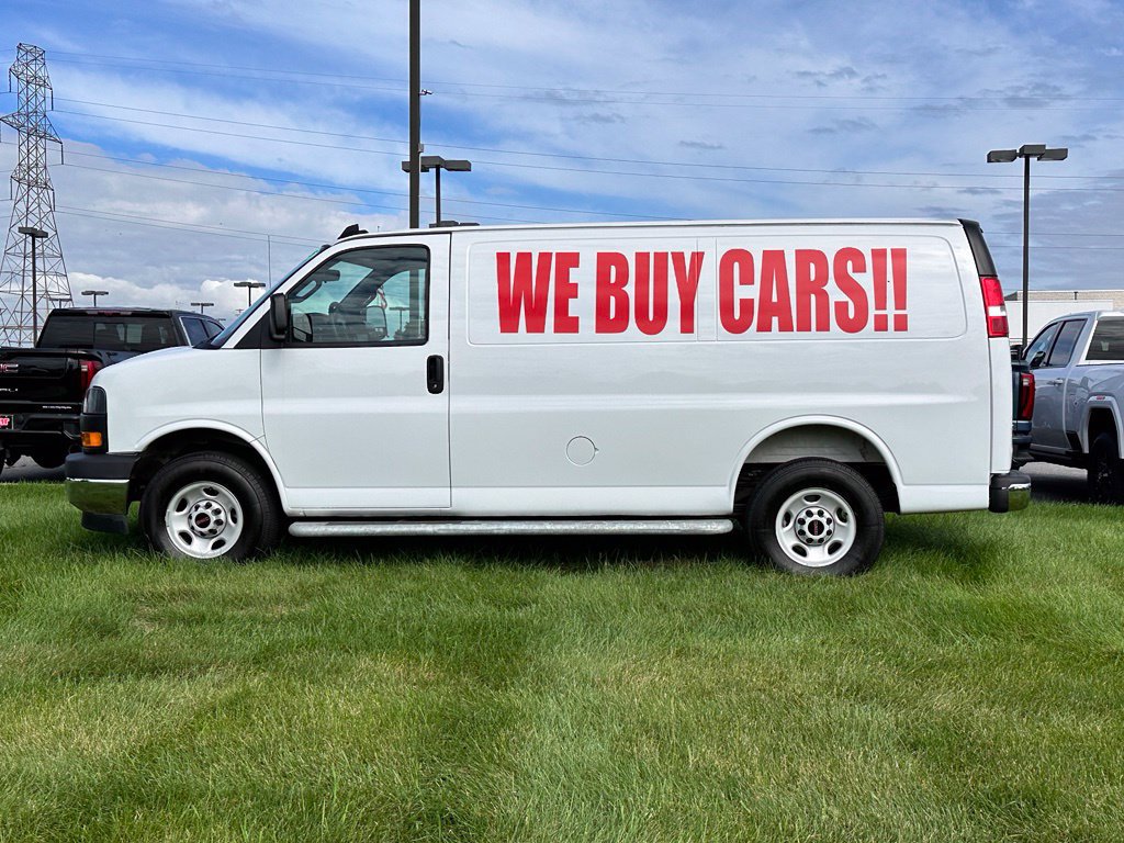 Used 2025 GMC Savana 2500 w/ Driver Convenience Package RWD image 5