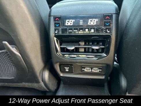 Certified 2023 Jeep Grand Cherokee Overland w/ Luxury Tech Group IV AWD/4WD image 37