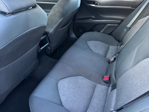 Used 2021 Toyota Camry LE image 14